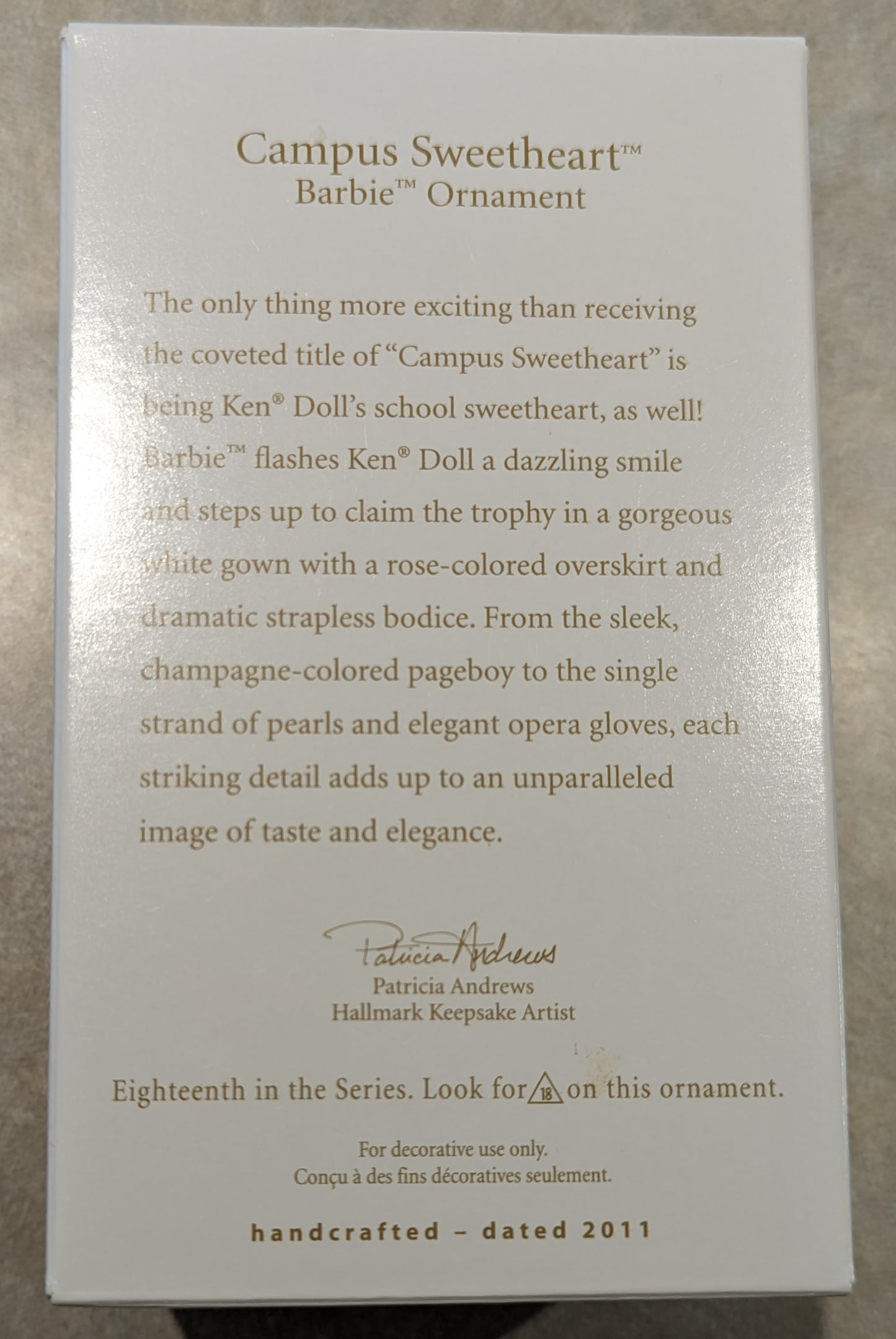 Hallmark Ornament 2011 Campus Sweetheart 18th