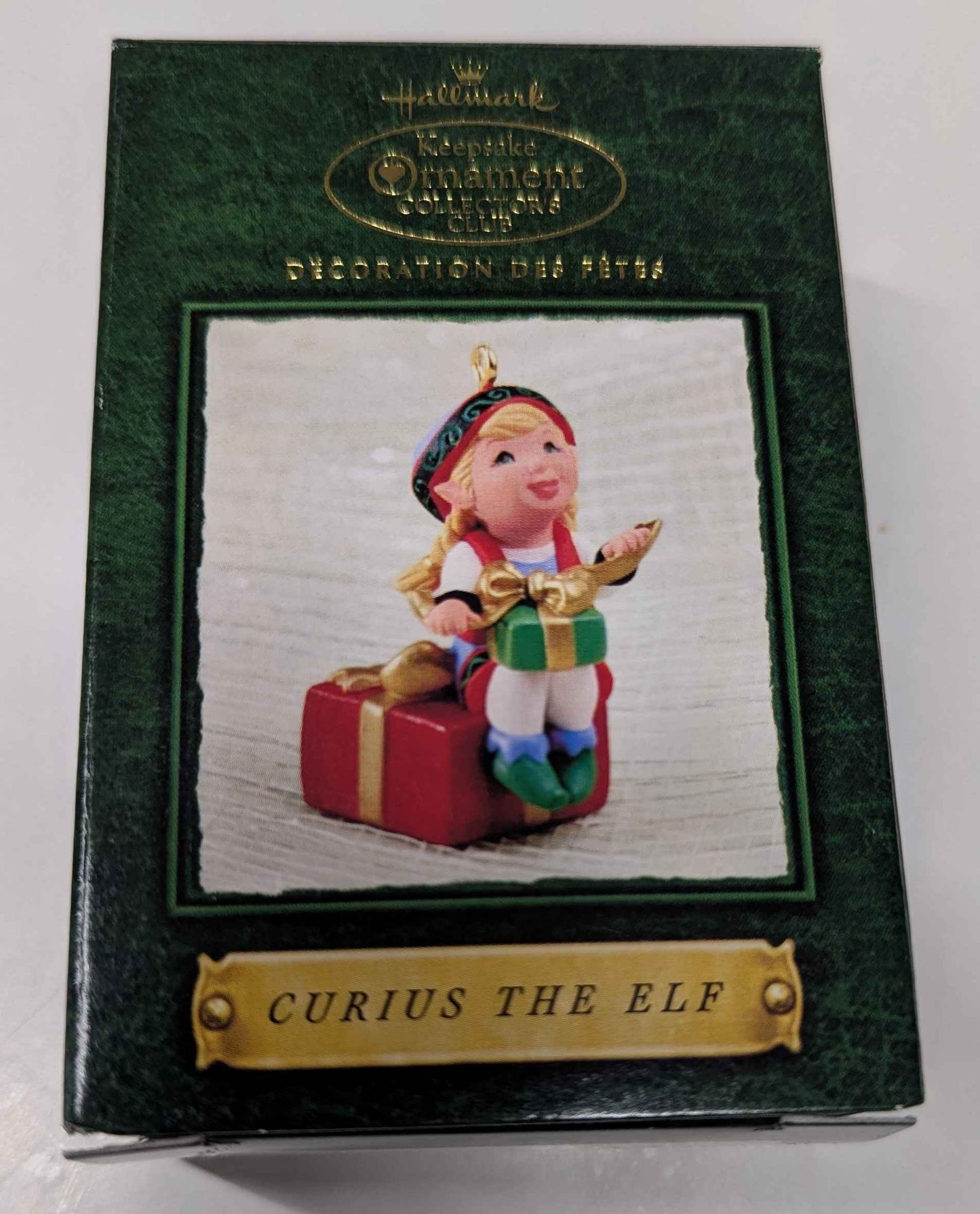 2002 Hallmark Keepsake Ornament: Collector's Club - Curius the Elf