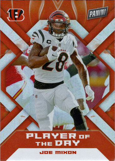 Panini Player Of The Day Football 2022 Foil Parallel Card 25 Joe Mixon