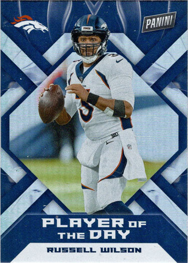 Panini Player Of The Day Football 2022 Foil Parallel Card 4 Russell Wilson