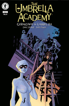 The Umbrella Academy: Plan B #4 (Cover A) (Gabriel BÃ¡)