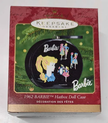 2000 Hallmark Keepsake Ornament - 1962 BARBIE Hatbox Doll Case