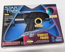 Playmates 1997 Star Trek Starfleet Phaser (Used)