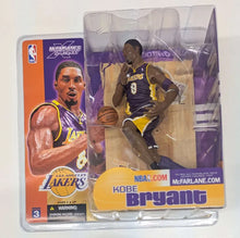 McFarlane's Sports Picks 2003 NBA Kobe Bryant (Purple Uniform)