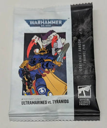 Foam Brain Mystery Loot: Warhammer 40,000 Ultramarines vs Tyranids - Enamel Pin Blind Bag