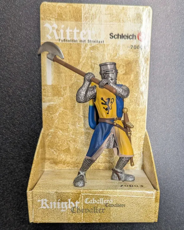 Schleich Ritter 70003 Fußsoldat mit Streitaxt Toy Figure