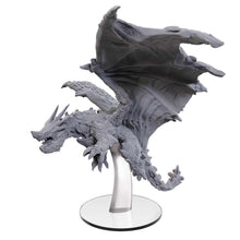 Pathfinder Deep Cuts Miniatures - Unpainted : Adult Adamantine Dragon