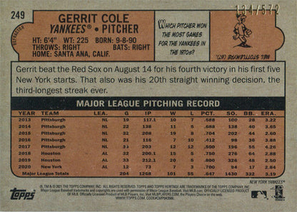 Topps Heritage Baseball 2021 Chrome Refractor Card 249 Gerrit Cole 134/572