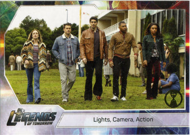 DCs Legends of Tomorrow Rip Hunter Deco Foil Base Parallel Chase Card 53