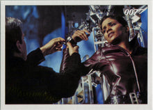 James Bond Archives 2017 Final Die Another Day Card 55 Gold Foil Parallel #006