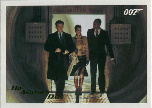 James Bond Archives 2017 Final Die Another Day Card 72 Gold Foil Parallel #129