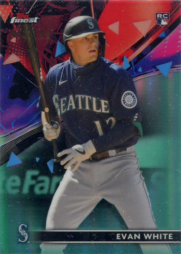 Topps Finest Baseball 2021 Aqua Blue Refractor Card 99 Evan White 081/199