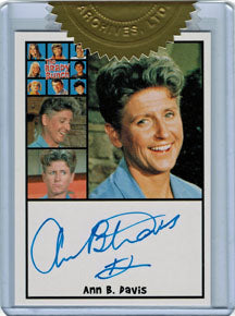 Complete Brady Bunch Autograph Card by Ann B Davis as Alice