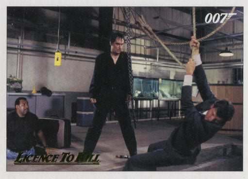 James Bond 007 Classics License To Kill 15 Gold Parallel Chase Card #004/150