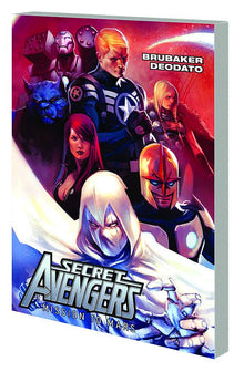 Secret Avengers TPB Bk 1  NM