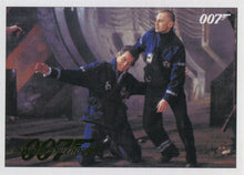 James Bond 007 Classics The World Is Not Enough 35 Gold Parallel Chase  #004/125